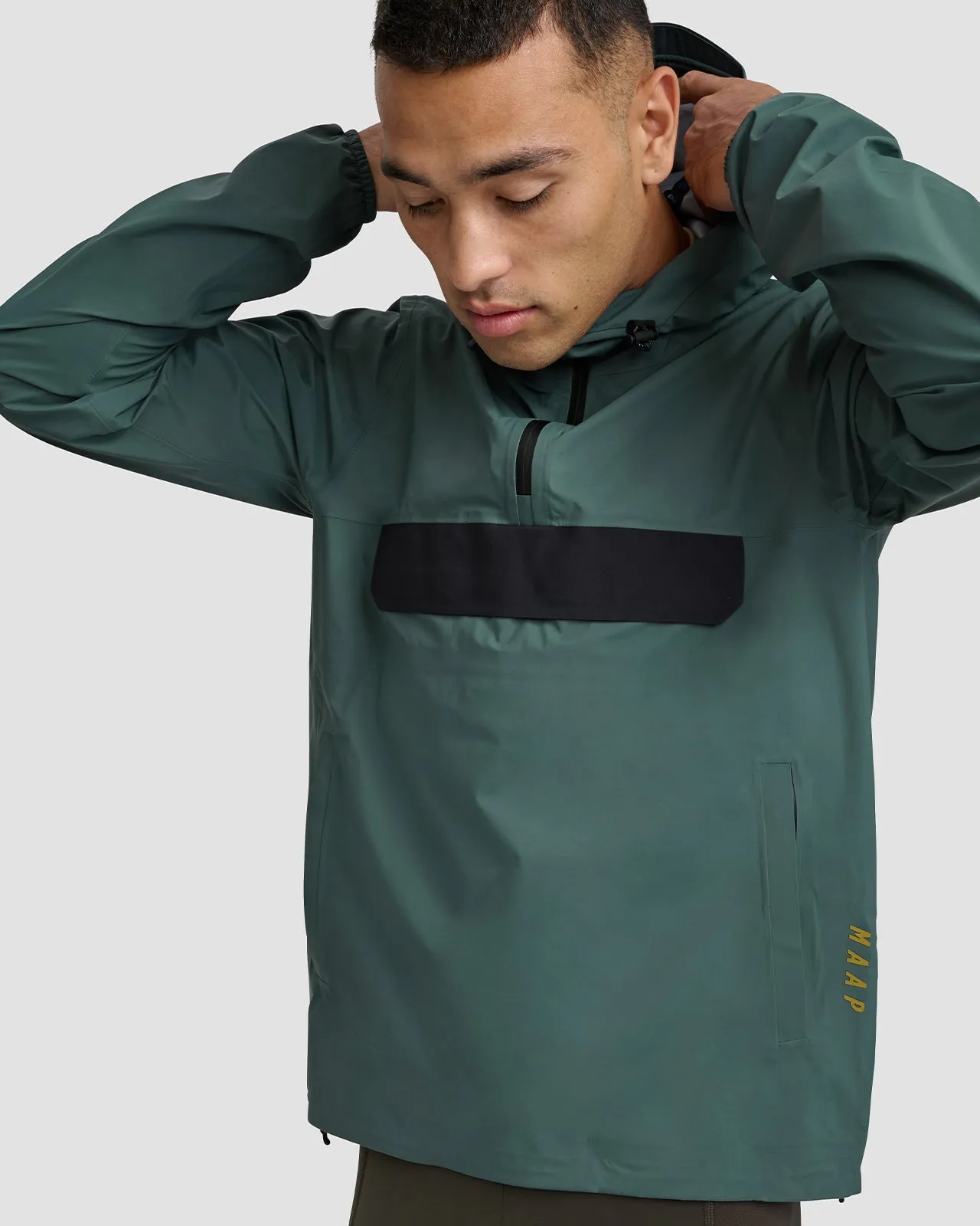 Alt_Road Lightweight Anorak