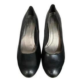 Black Shoes Heels Kitten Comfort Plus, Size 9.5