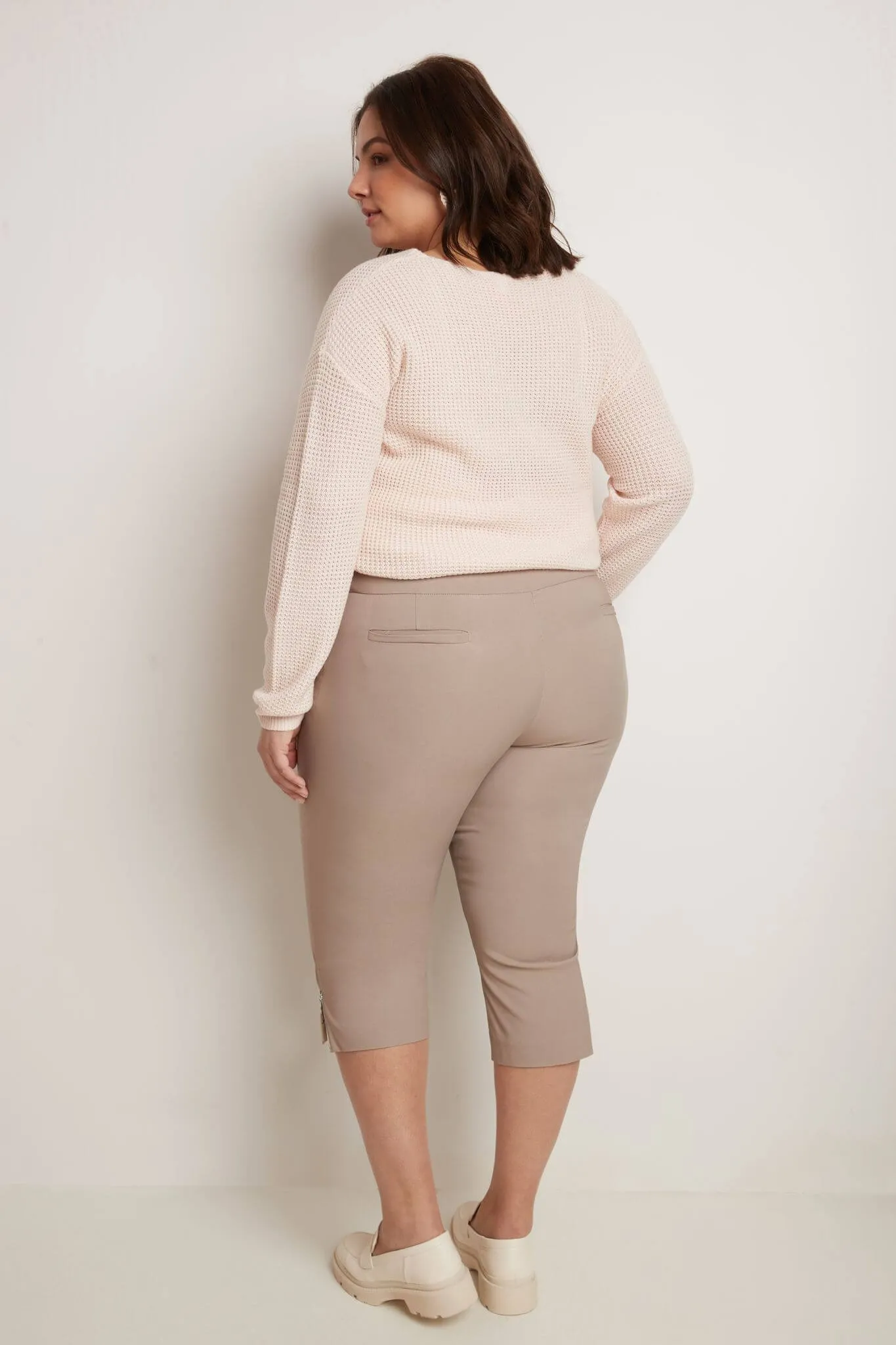 Curvy Chic Capris with Zipper Detail at the Hem