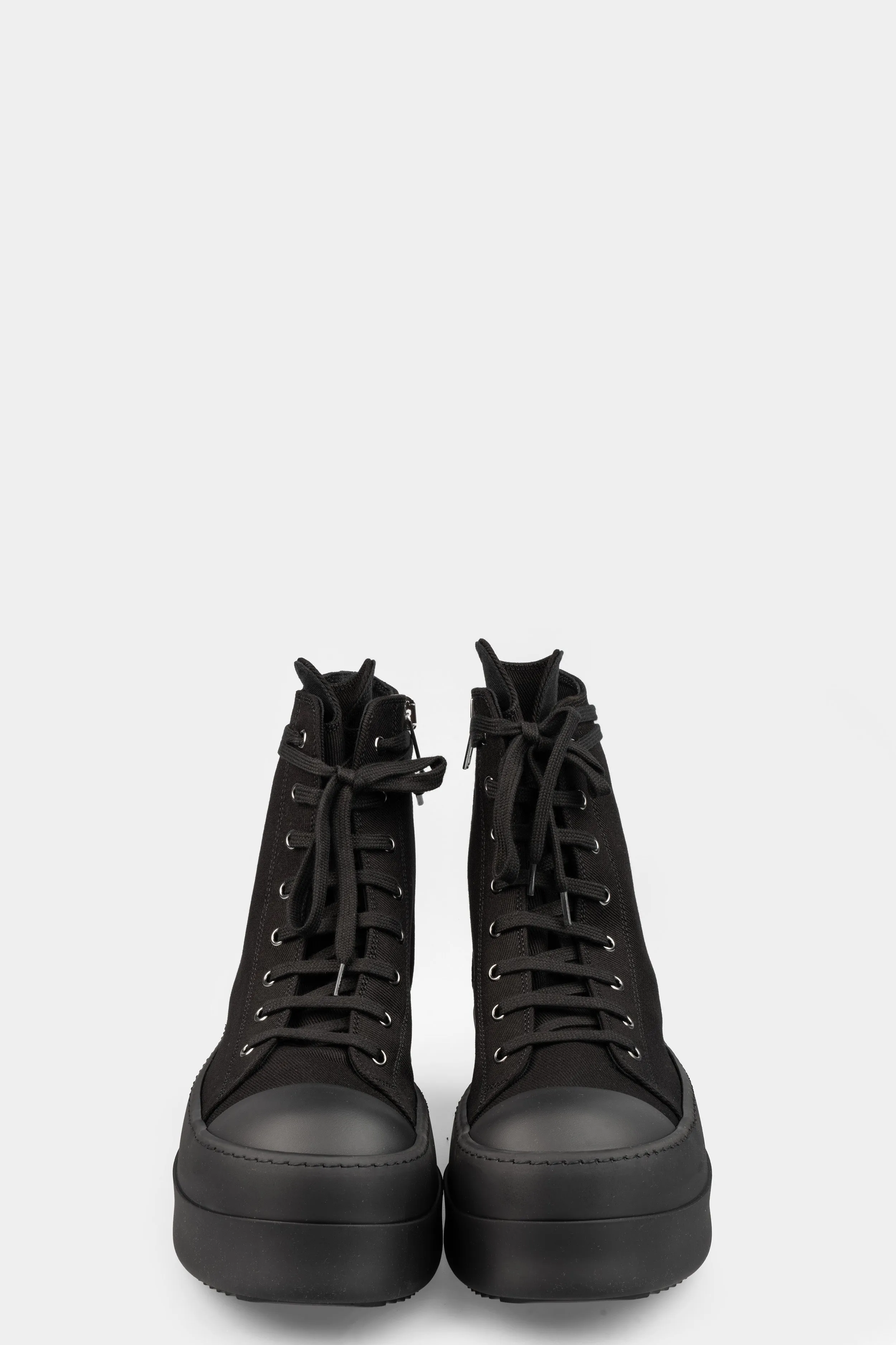 Double bumper sneakers, All Black / Pentagram