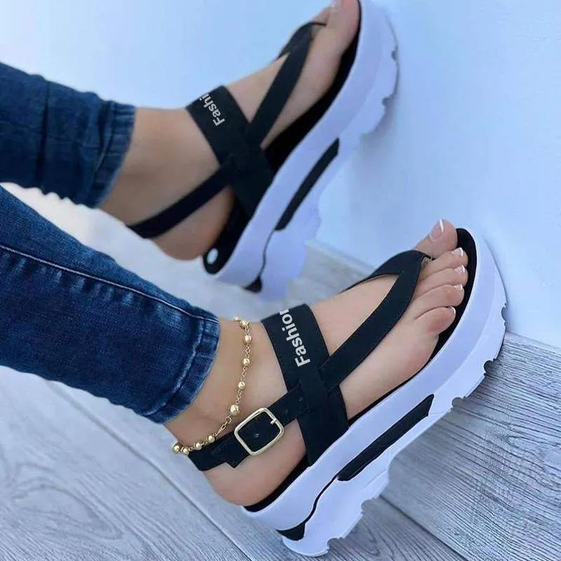 Print Adjusting Buckle Platform Sandals