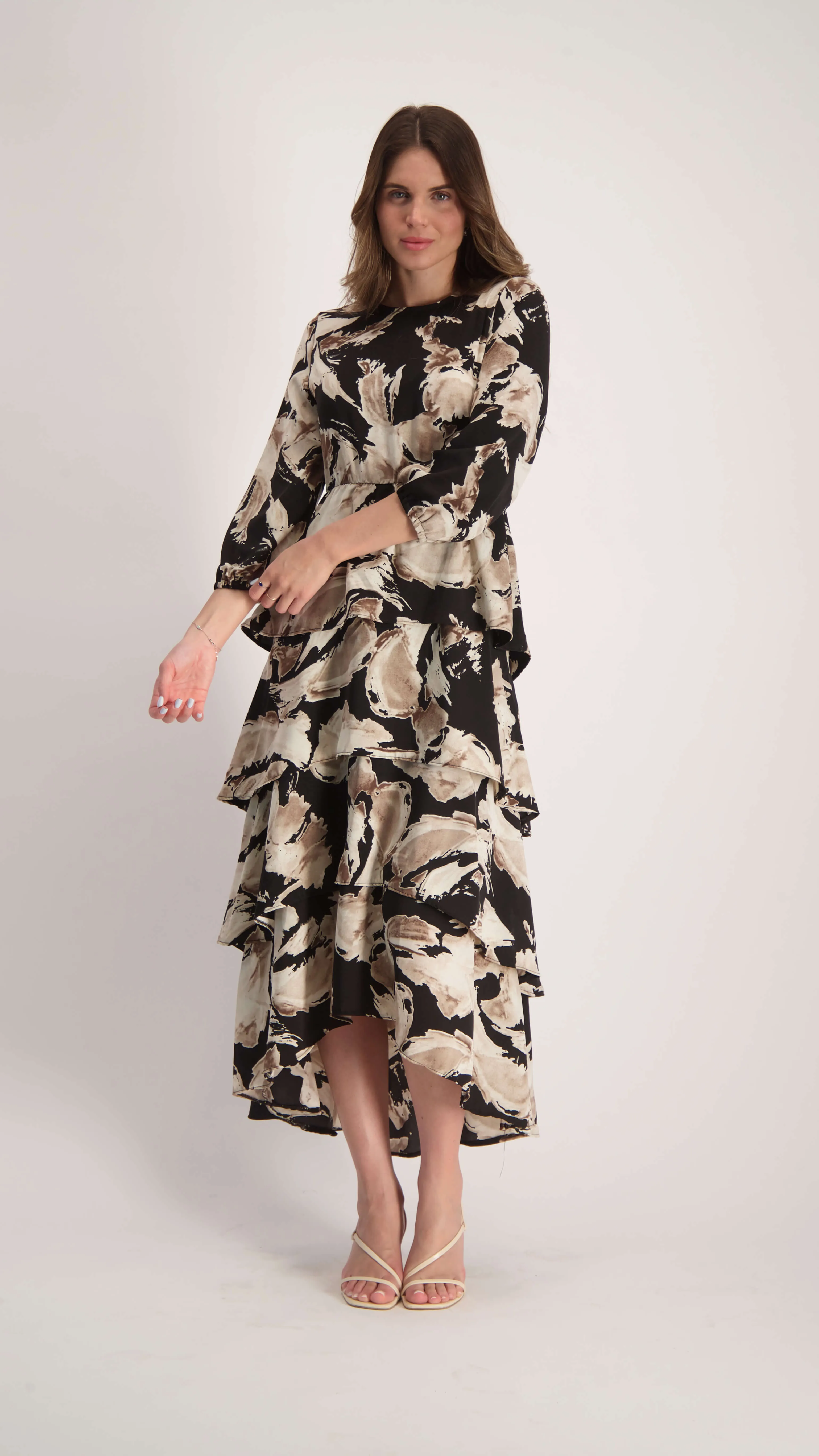 Ruffle Layers Dress / Black & Beige Splash