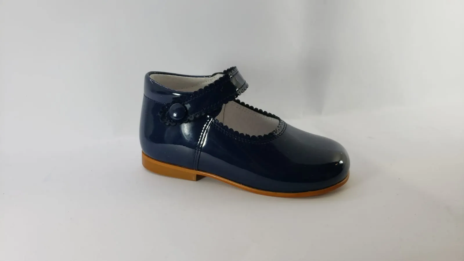 Shawn & Jeffery Girls Navy Patent Design Mary Jane